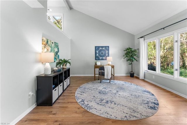 44 River RD, Poquoson, VA 23662