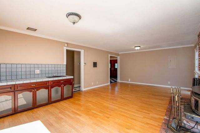 3300 Ponderosa Rd, Shingle Springs, CA 95682