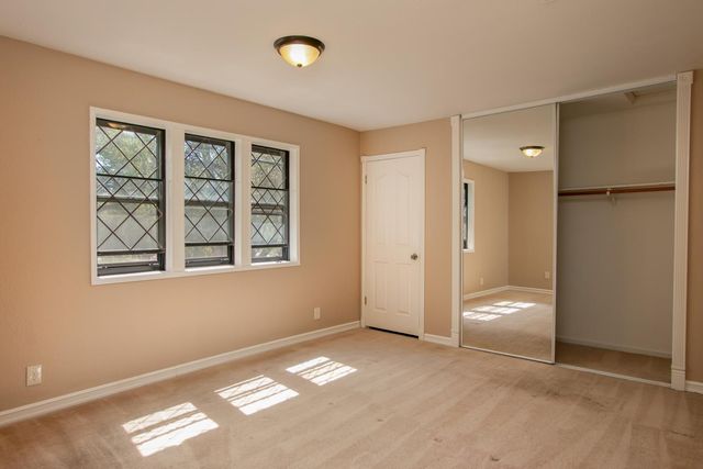 3300 Ponderosa Rd, Shingle Springs, CA 95682