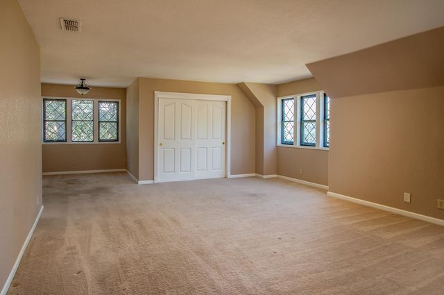 3300 Ponderosa Rd, Shingle Springs, CA 95682