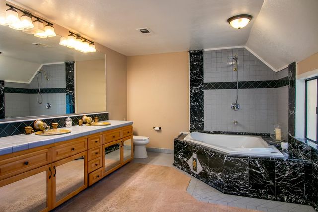 3300 Ponderosa Rd, Shingle Springs, CA 95682