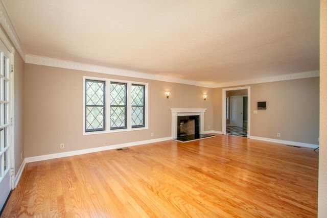 3300 Ponderosa Rd, Shingle Springs, CA 95682