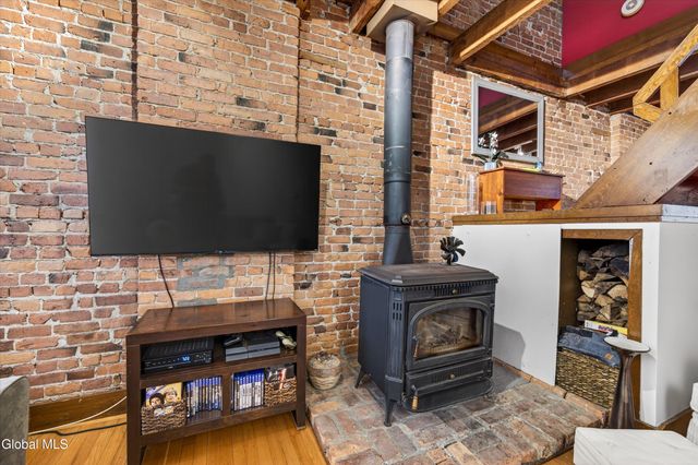 82 Dove Street, Albany, NY 12210