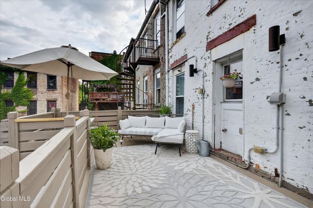 82 Dove Street, Albany, NY 12210