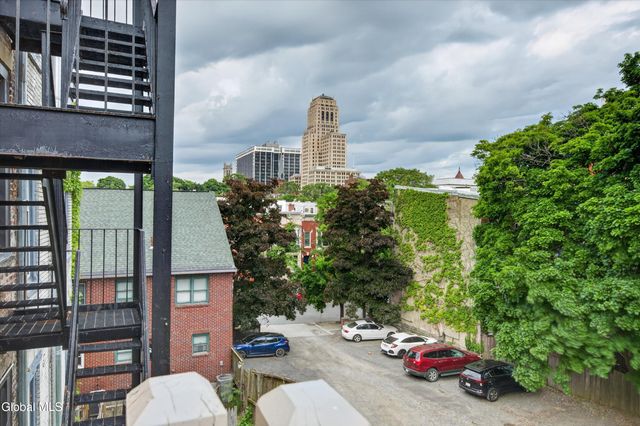 82 Dove Street, Albany, NY 12210