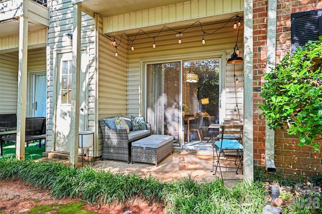 5925 Quail Hollow Road E, Charlotte, NC 28210
