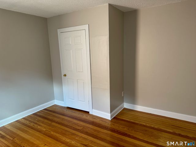 1 Divinity Street 2C, Bristol, CT 06010