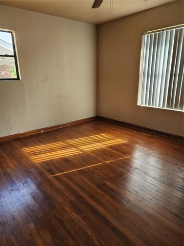 2413 Huntington Drive, Pasadena, TX 77506