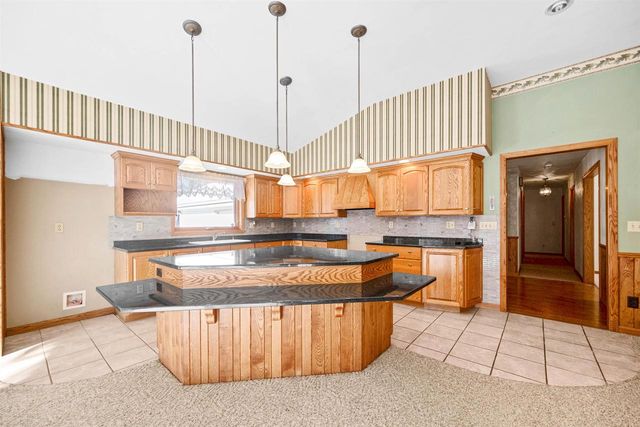 3745 OAK MORAINE COURT, Stevens Point, WI 54482