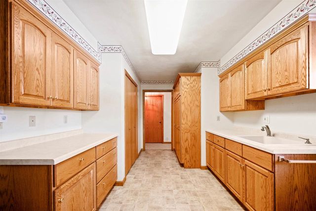 3745 OAK MORAINE COURT, Stevens Point, WI 54482