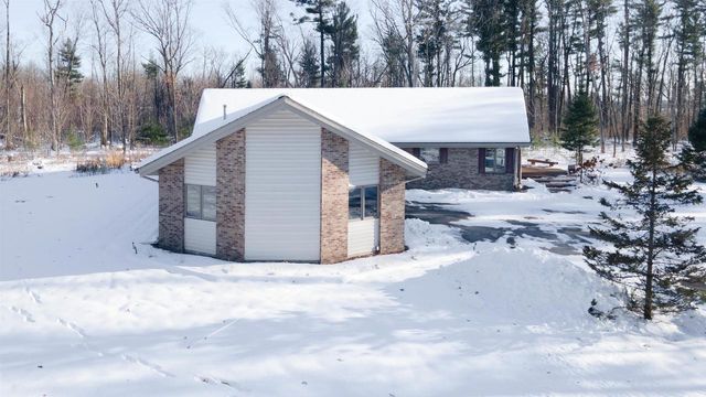 3745 OAK MORAINE COURT, Stevens Point, WI 54482