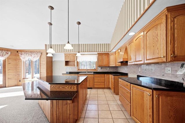 3745 OAK MORAINE COURT, Stevens Point, WI 54482