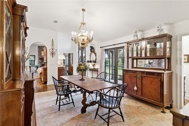 327 Peachtree Street, St Simons Island, GA 31522