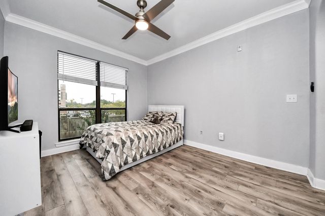 2299 Lone Star Drive 237, Sugar Land, TX 77479