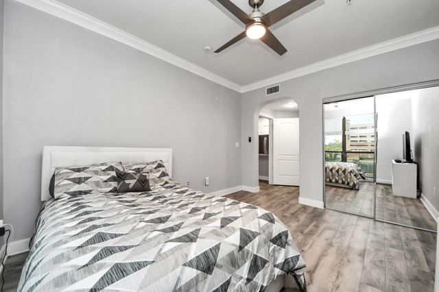 2299 Lone Star Drive 237, Sugar Land, TX 77479