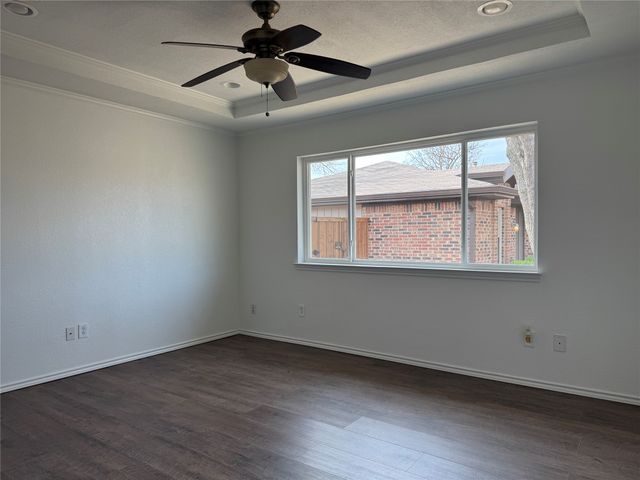 1734 Sterling Lane, Lewisville, TX 75067