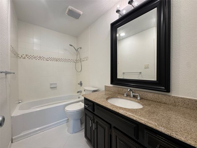 1734 Sterling Lane, Lewisville, TX 75067