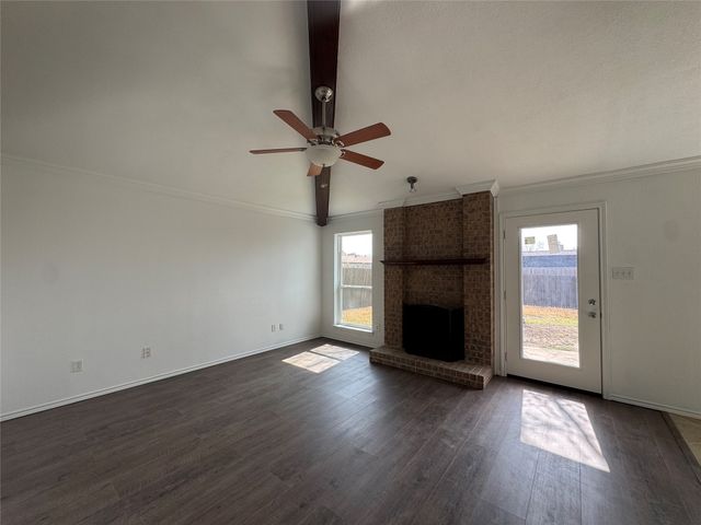 1734 Sterling Lane, Lewisville, TX 75067