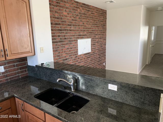 3031 W Sand Flower Drive, Phoenix, AZ 85086
