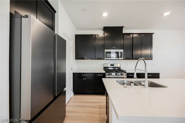 766 Star Estates Avenue, North Las Vegas, NV 89086