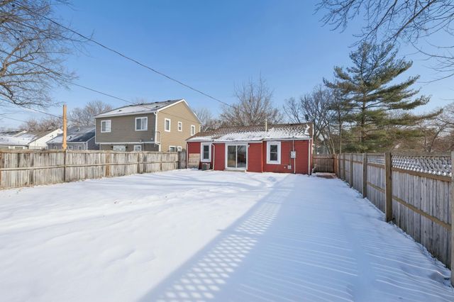 4905 Dupont Avenue N, Minneapolis, MN 55430