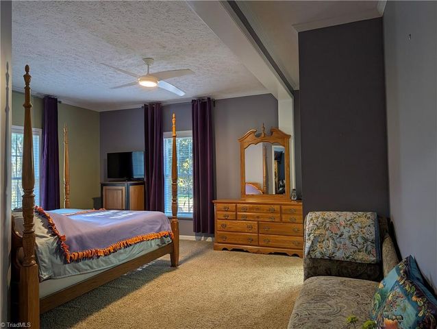 596 Greenbrier Farm Trail, Siler City, NC 27344