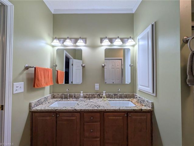 596 Greenbrier Farm Trail, Siler City, NC 27344