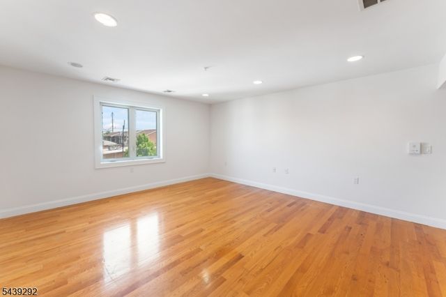 307 E Elizabeth Ave 5, Linden City, NJ 07036