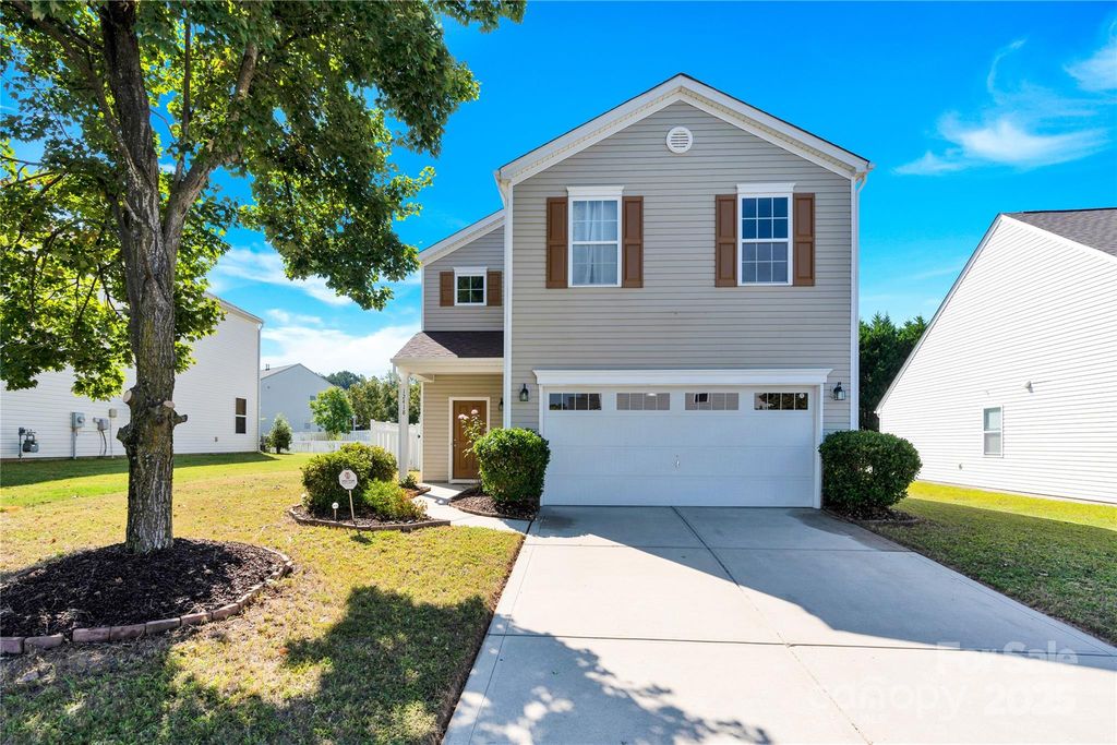 12418 Downy Birch Road E, Charlotte, NC 28227