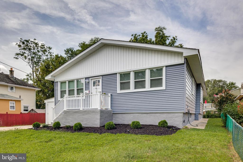 1505 VELDE AVE, PENNSAUKEN, NJ 08110 — photo 2
