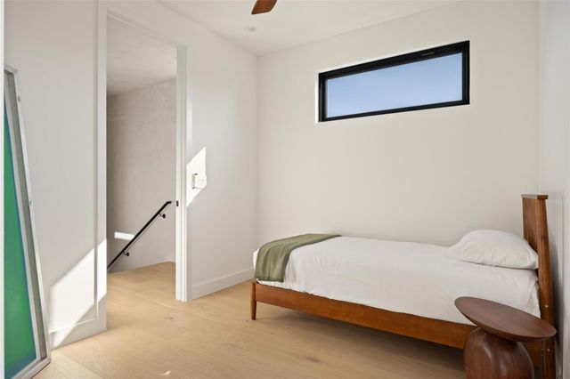 2305 E 21st ST 2, Austin, TX 78722