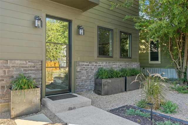 2305 E 21st ST 2, Austin, TX 78722