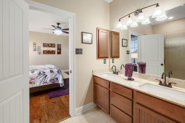 646 Landon Samuel LOOP, Pflugerville, TX 78660