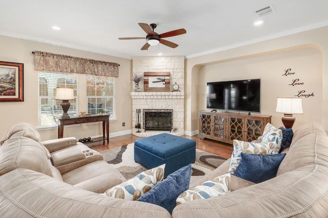 646 Landon Samuel LOOP, Pflugerville, TX 78660