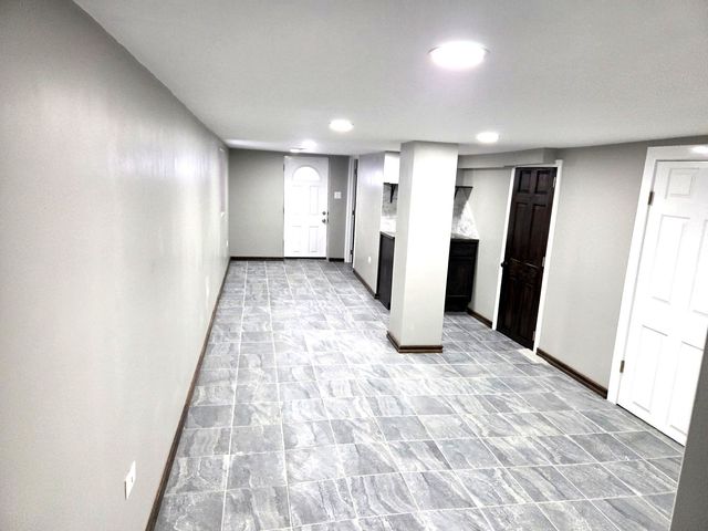 6324 S Francisco Avenue, Chicago, IL 60629