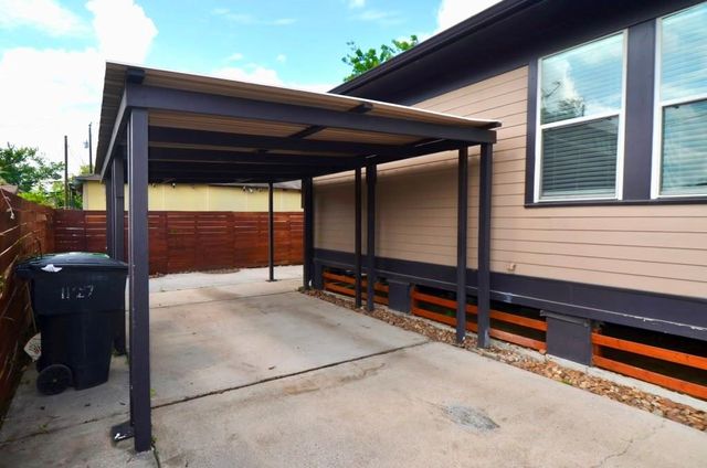 1127 Hammock Street, Houston, TX 77009