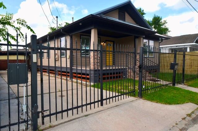 1127 Hammock Street, Houston, TX 77009