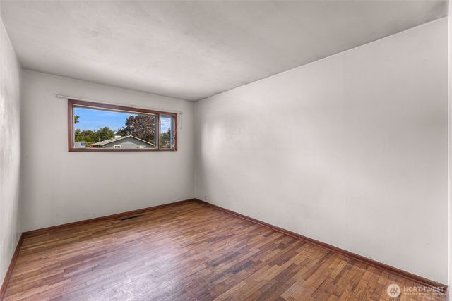 3923 Cliffside Drive, Bellingham, WA 98225