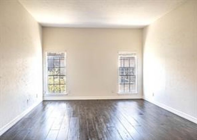 10432 High Hollows Drive 241, Dallas, TX 75230