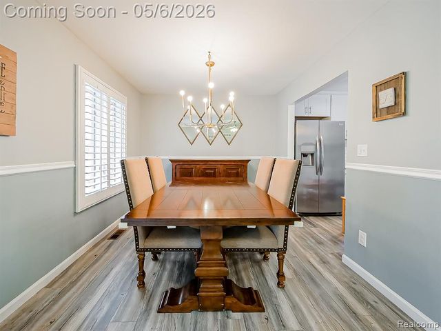 41528 Greenwood Court, Canton, MI 48187