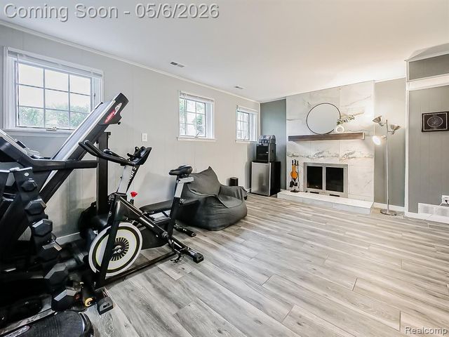 41528 Greenwood Court, Canton, MI 48187