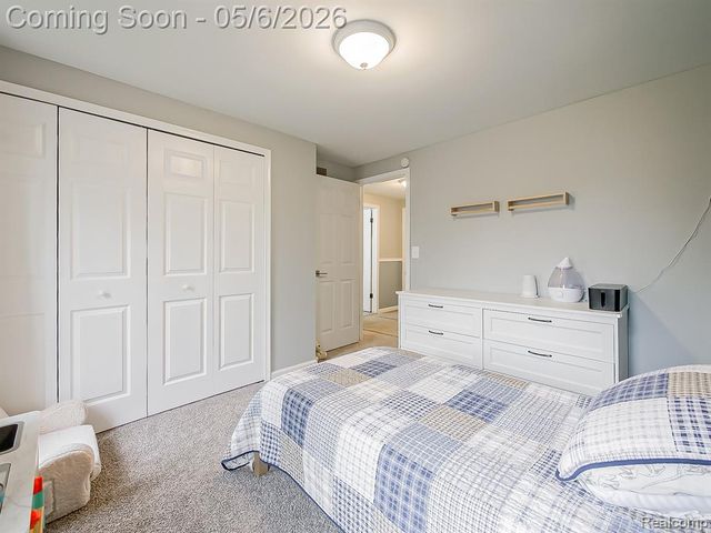 41528 Greenwood Court, Canton, MI 48187