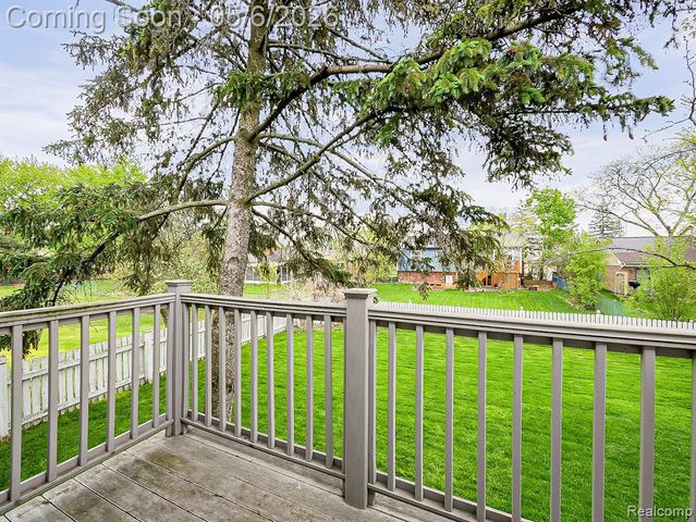 41528 Greenwood Court, Canton, MI 48187