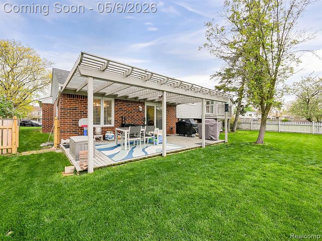 41528 Greenwood Court, Canton, MI 48187