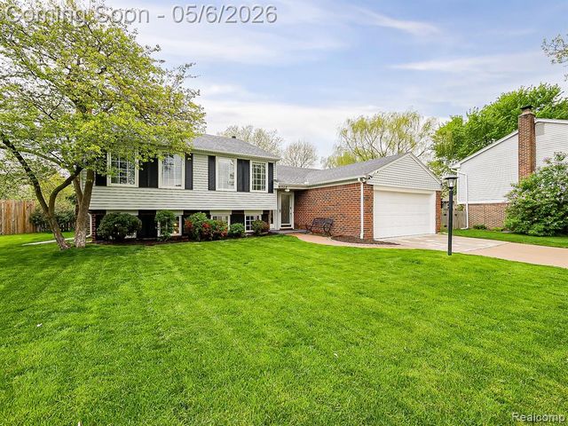 41528 Greenwood Court, Canton, MI 48187
