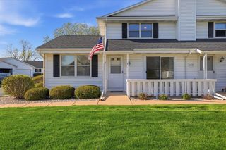 628 Westbury LANE #1, Delavan, WI 53115