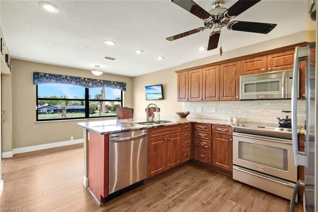 16301 Fairway Woods DR 805, Fort Myers, FL 33908