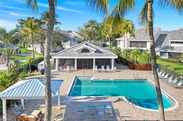 16301 Fairway Woods DR 805, Fort Myers, FL 33908