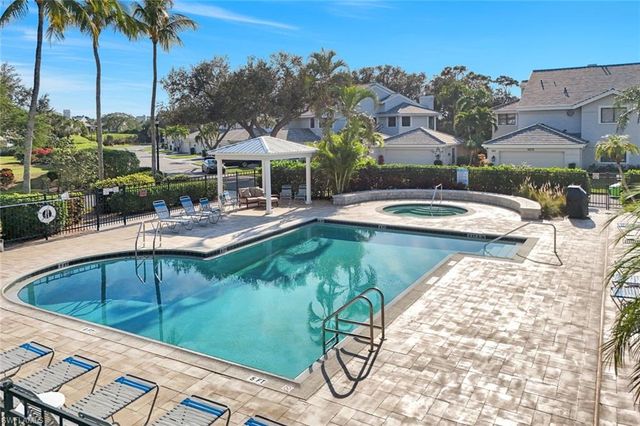 16301 Fairway Woods DR 805, Fort Myers, FL 33908