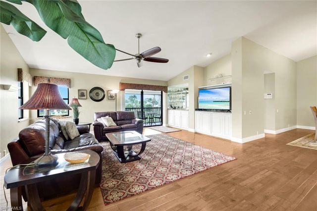 16301 Fairway Woods DR 805, Fort Myers, FL 33908